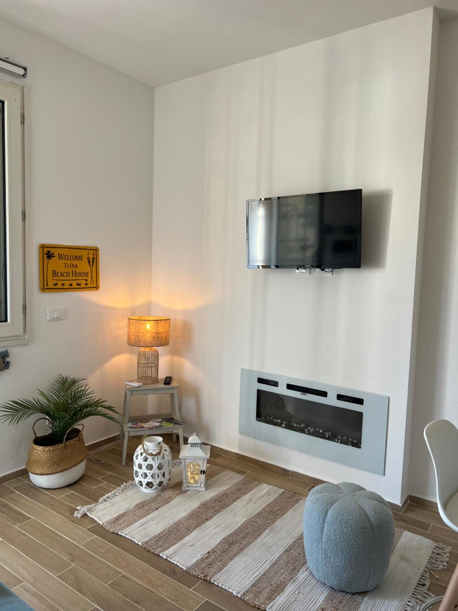 Il Faro Beach House Марина ди Пиза Екстериор снимка